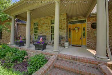 195 Cobblestone Blvd, Scott Depot, WV 25560 - photo 3