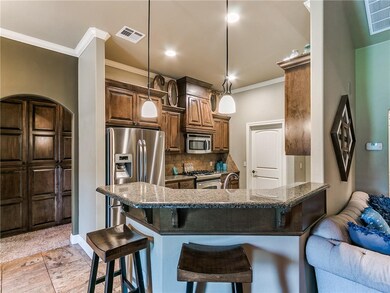 19513 Crest Ridge Dr, Edmond, OK 73012 - photo 7