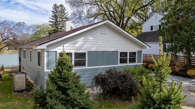 814 N Union Ave, Fergus Falls, MN 56537 - photo 3