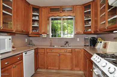 Kitchen2
