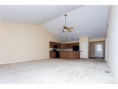 3516 Wexford Ct, New Albany, IN 47150 - photo 5