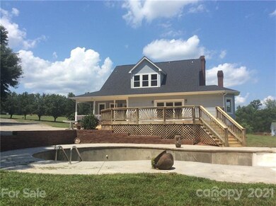 7121 Strawberry Ln, Stanfield, NC 28163 - photo 5