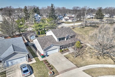 703 Gunnar Ln, Forsyth, IL 62535 - photo 3