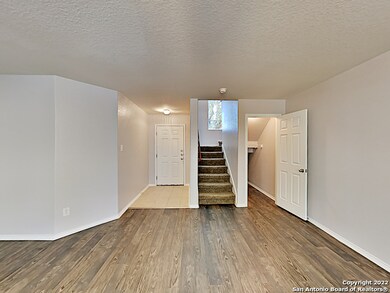 11115 Catchfly Field, Helotes, TX 78023 - photo 5