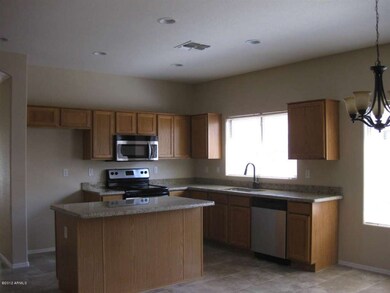 SPACIOUS KITCHEN