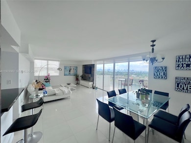 Regency Tower unit 8B, Miami Beach, FL 33140 - photo 4