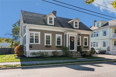50 Charles St, Bristol, RI 02809 - photo 2