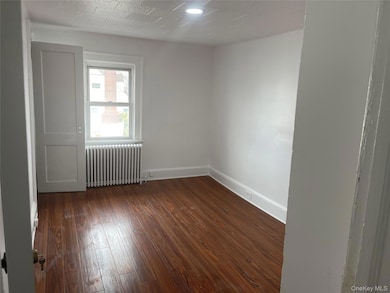 857 Garfield St unit 2nd Fl, Franklin Square, NY 11010 - photo 2