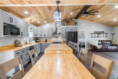 842 Maxfield Rd, Howland, ME 04448 - photo 3