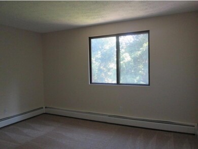 545 Calef Rd unit 27, Manchester, NH 03103 - photo 7