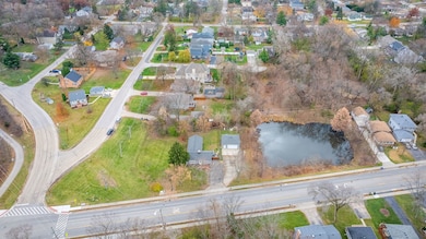 26W101 Jewell Rd, Wheaton, IL 60187 - photo 2