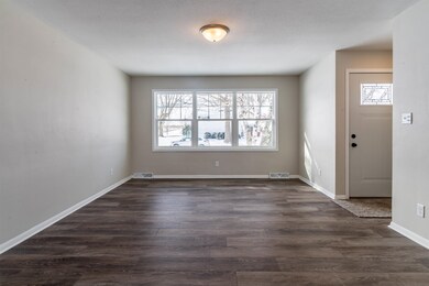 3810 Carlton Dr, Cedar Falls, IA 50613 - photo 4