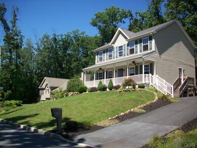 519 S 7th St, Emmaus, PA 18049 - photo 2