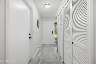 7375 Colony Cove Ln, Jacksonville, FL 32277 - photo 4