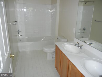 24 Jennifer Lynne Dr, Knoxville, MD 21758 - photo 4