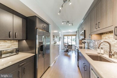 602 Hanover Ct, Chesterbrook, PA 19087 - photo 6