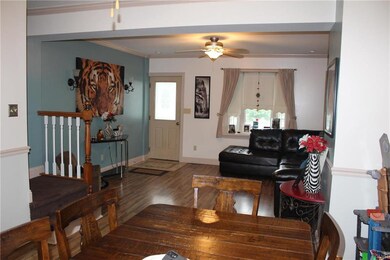 405 Monroe St, Freemansburg, PA 18017 - photo 4