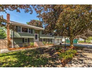 140 Parker Rd, Wakefield, MA 01880 - photo 2