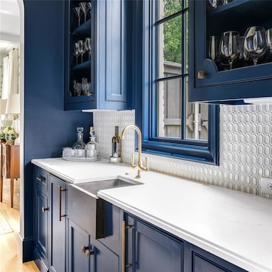 3953 Dalgreen Dr, Dallas, TX 75214 - photo 7