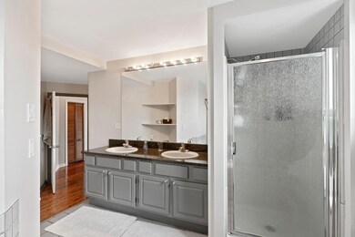 1117 W Fry St unit 8, Chicago, IL 60642 - photo 3