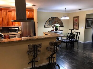 Kitchen/Dining Area