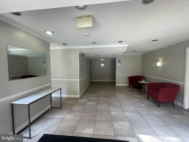 6145 Leesburg Pike unit 105, Falls Church, VA 22041 - photo 2