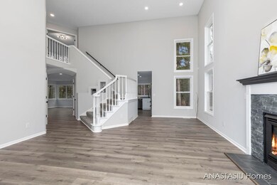 139 Summer Wind Ct
