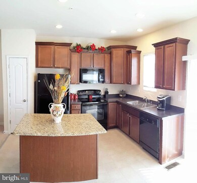 11720 Sunningdale Place, Waldorf, MD 20602 - photo 2