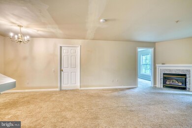 18801 Sparkling Water Dr unit 102, Germantown, MD 20874 - photo 7
