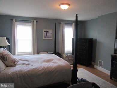 1702 W 13th St, Wilmington, DE 19806 - photo 3