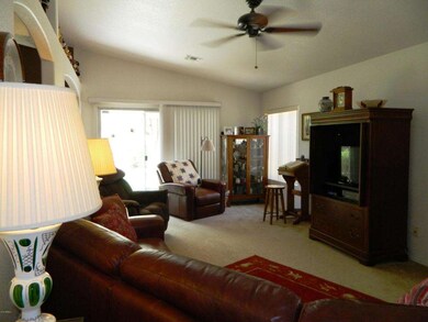 33rdWayLivingRoom4