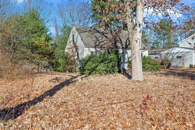 6 Eleanor Rd, Walpole, MA 02081 - photo 4