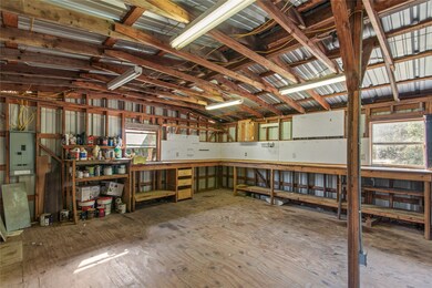 398 Sharon Ln, Willis, TX 77378 - photo 4