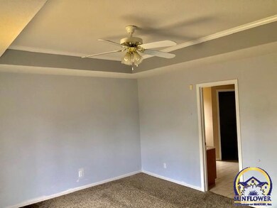 4232 SW Stone Ave, Topeka, KS 66610 - photo 7