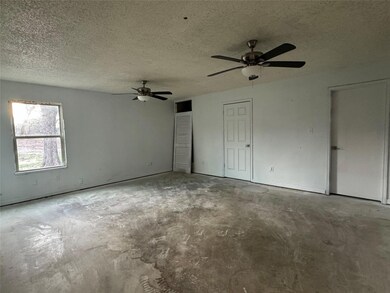 521 Sandy Oaks Rd, Springtown, TX 76082 - photo 7