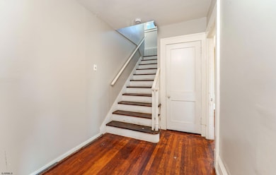16 S Oakland Ave, Ventnor City, NJ 08406 - photo 5