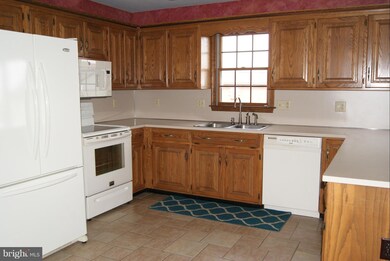 80 Maranatha Dr, Saint Thomas, PA 17252 - photo 7