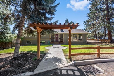 61174 Tapadera St, Bend, OR 97702 - photo 3