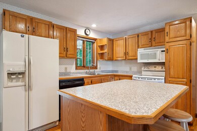 250 Cross St, Hartford, VT 05001 - photo 7