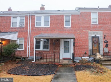 827 N Chapel Gate Ln, Baltimore, MD 21229 - photo 4