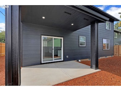 2132 Willona Dr, Eugene, OR 97408 - photo 4