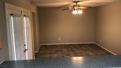 4122 W Laurel Ln, Phoenix, AZ 85029 - photo 5