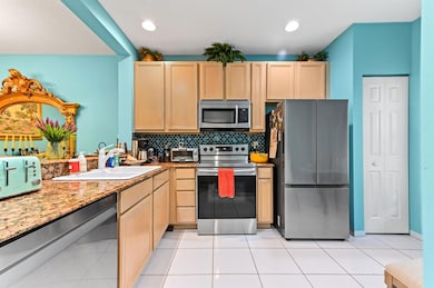 6374 Park Lake Cir unit 4, Boynton Beach, FL 33437 - photo 5