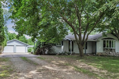 05-1273-Little-John-Lake-Rd-WindowStill-
