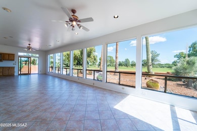 432 E Los Rascones-23