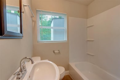 7711 James Franklin St, Houston, TX 77088 - photo 7