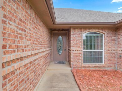 314 Granada Calle St, Granbury, TX 76049 - photo 3