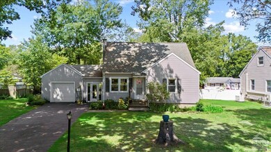 8 Marion Rd, Delmar, NY 12054 - photo 2