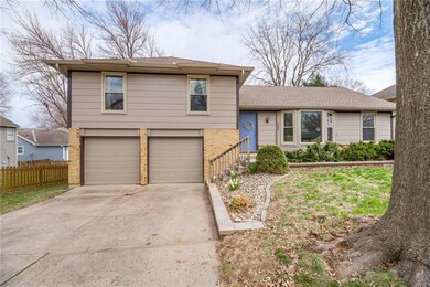 8927 Lackman Rd, Lenexa, KS 66219 - photo 3