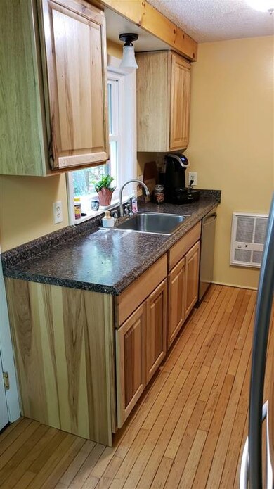 98 Beaver Rd, Strafford, NH 03884 - photo 6